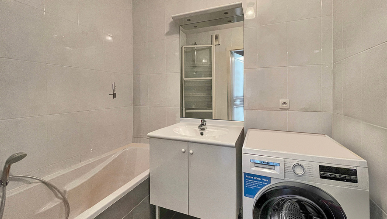 Suppression objet photo salle de bain